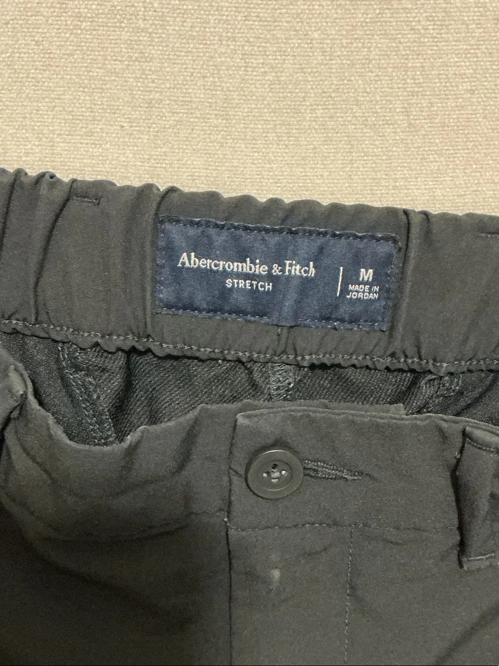 Abercrombie & Fitch Black Flat-Front Men’s Shorts